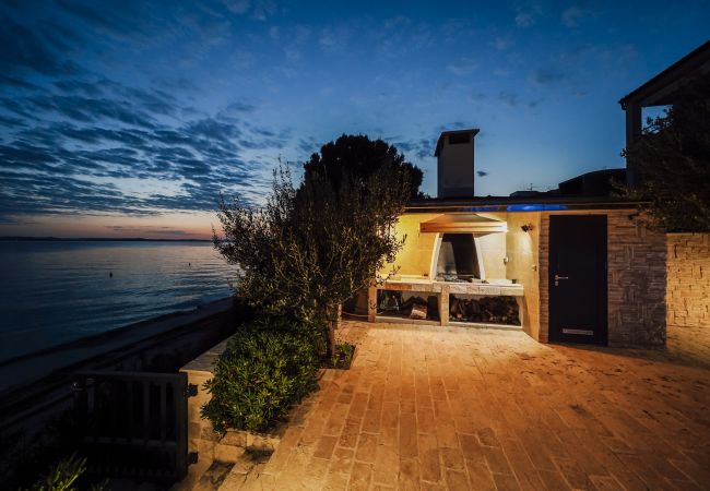 Ferienwohnung in Zadar - Villa Leda- apartment with private pool and garden Ferienwohnung in Zadar - Villa Leda- apartment with private pool and garden