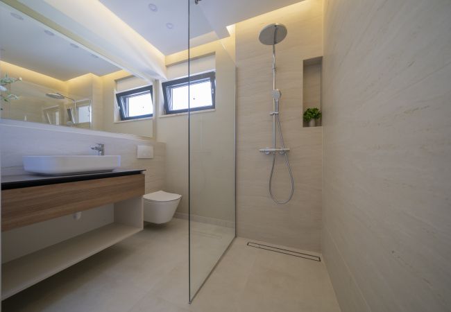 Ferienwohnung in Bibinje - DʻArt Villa Apartment A6- Penthouse apartment Ferienwohnung in Bibinje - DʻArt Villa Apartment A6- Penthouse apartment