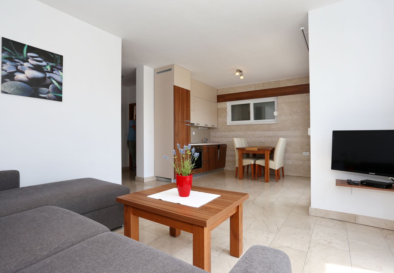 Ferienwohnung in Zadar - Sunadria Apartments B3- two bedroom