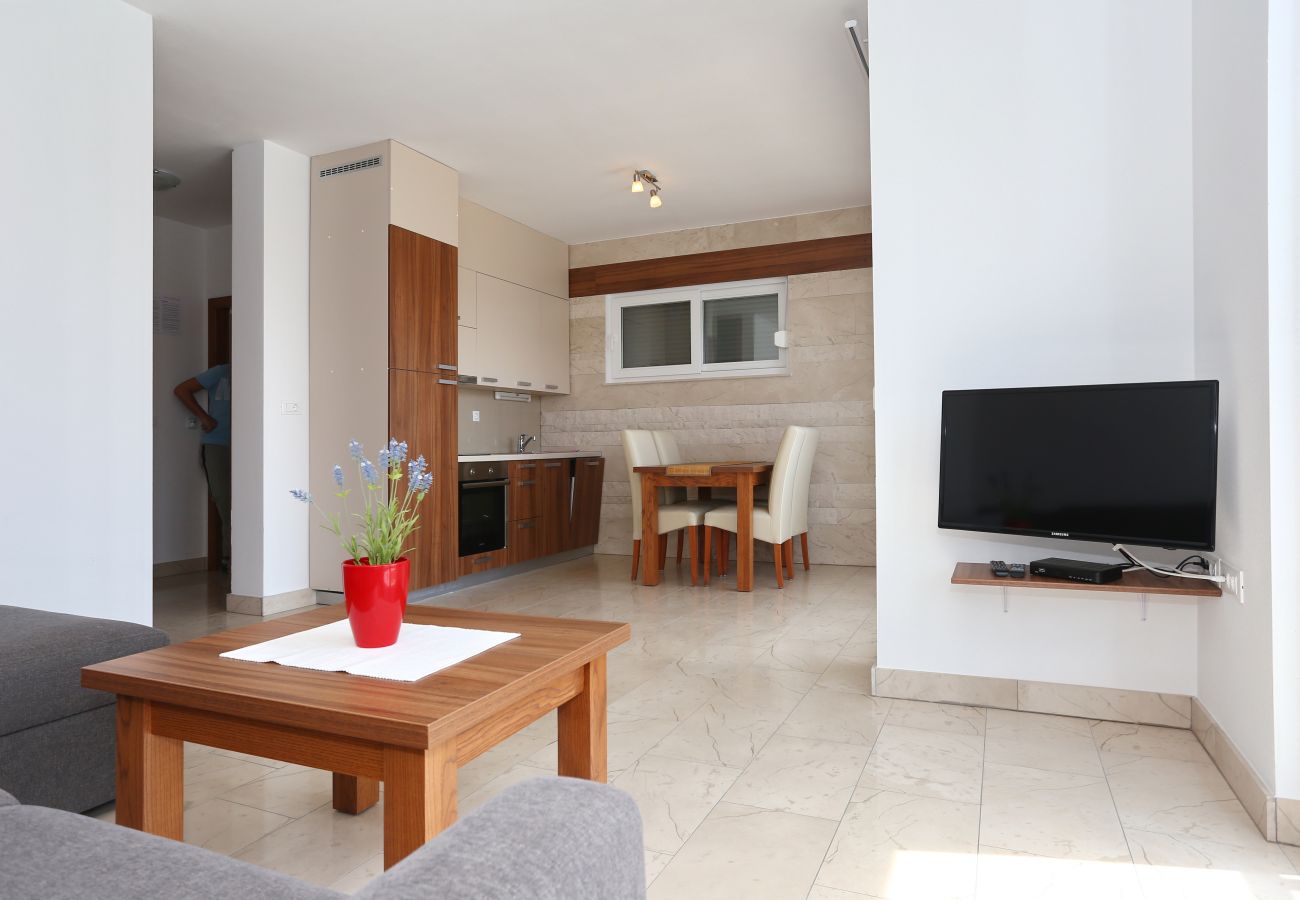 Ferienwohnung in Zadar - Sunadria Apartments B3- two bedroom