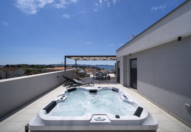 Ferienwohnung in Zadar - Adria Concept boutique apartments-A6 Golden Sun Ferienwohnung in Zadar - Adria Concept boutique apartments-A6 Golden Sun