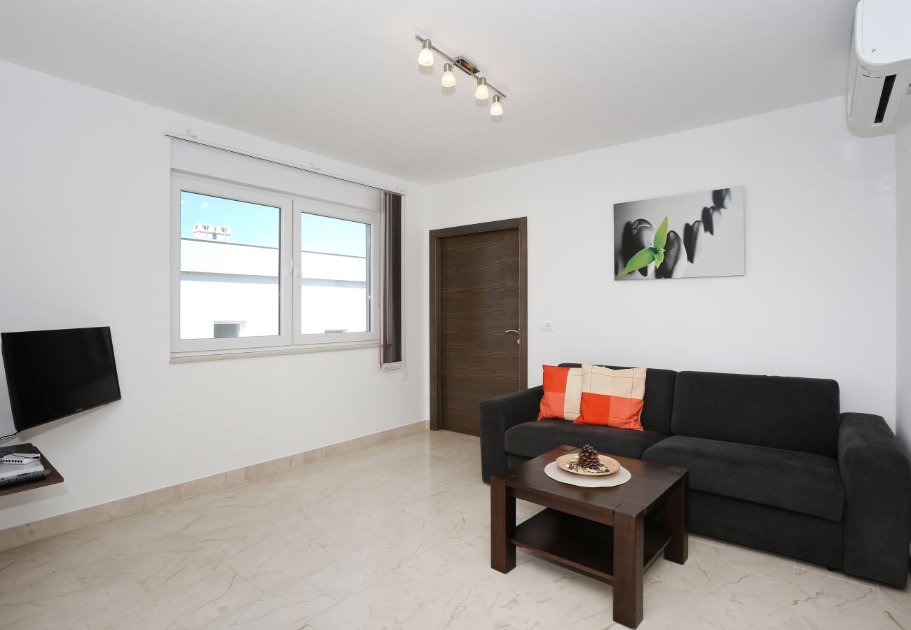 Ferienwohnung in Zadar - Sunadria Apartments-A3 two bedroom