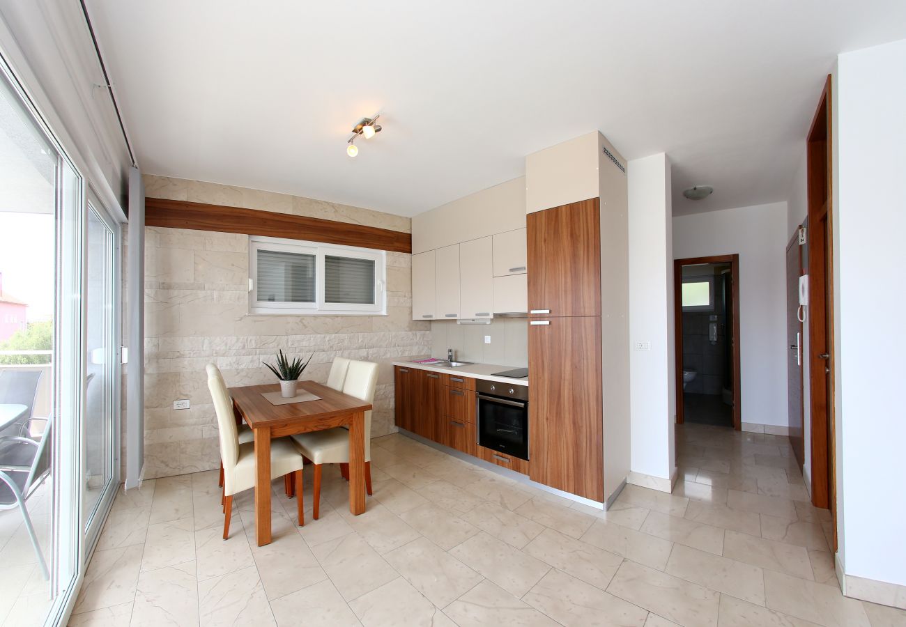 Ferienwohnung in Zadar - Sunadria Apartments B4- one bedroom