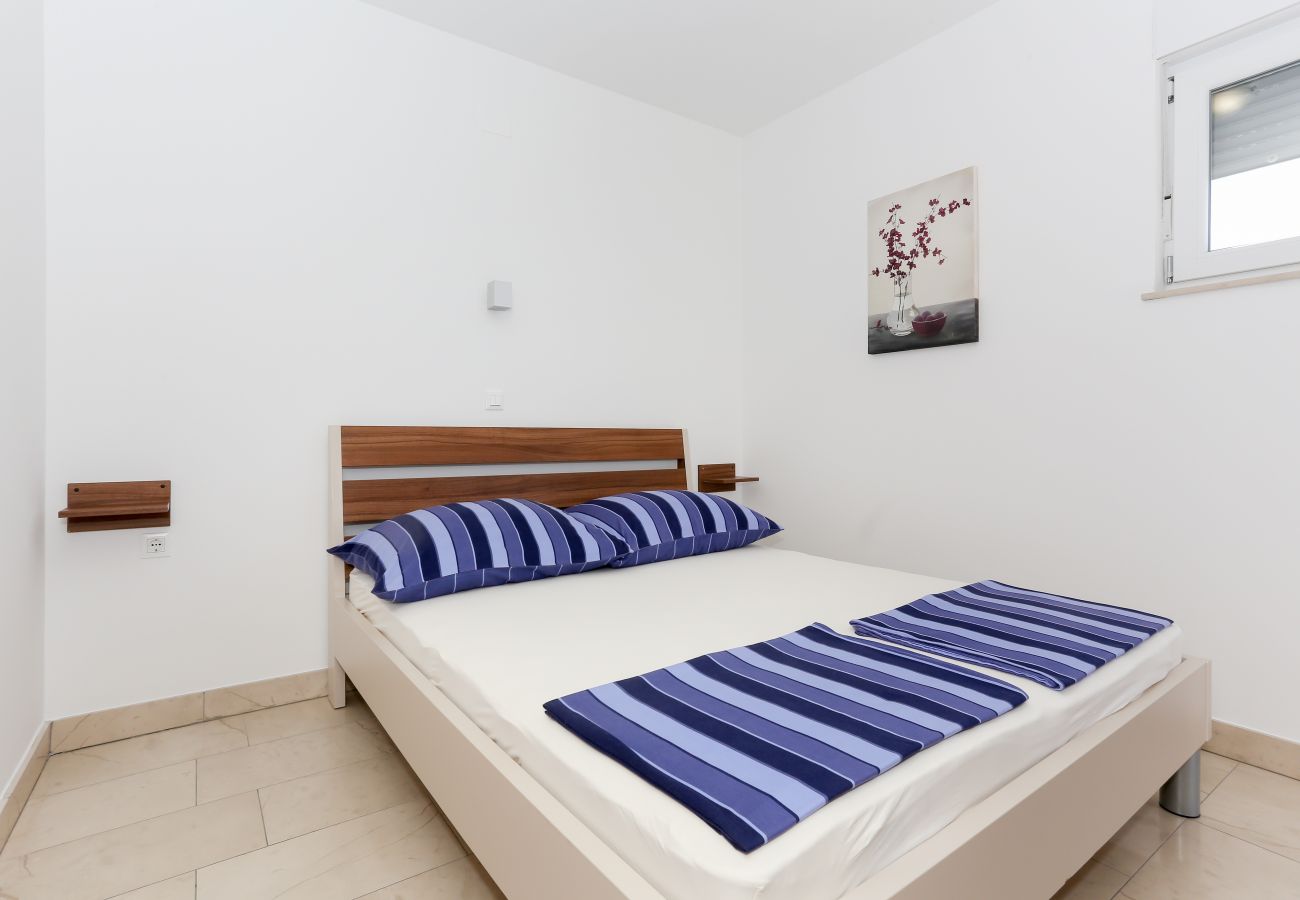 Ferienwohnung in Zadar - Sunadria Apartments B5- one bedroom