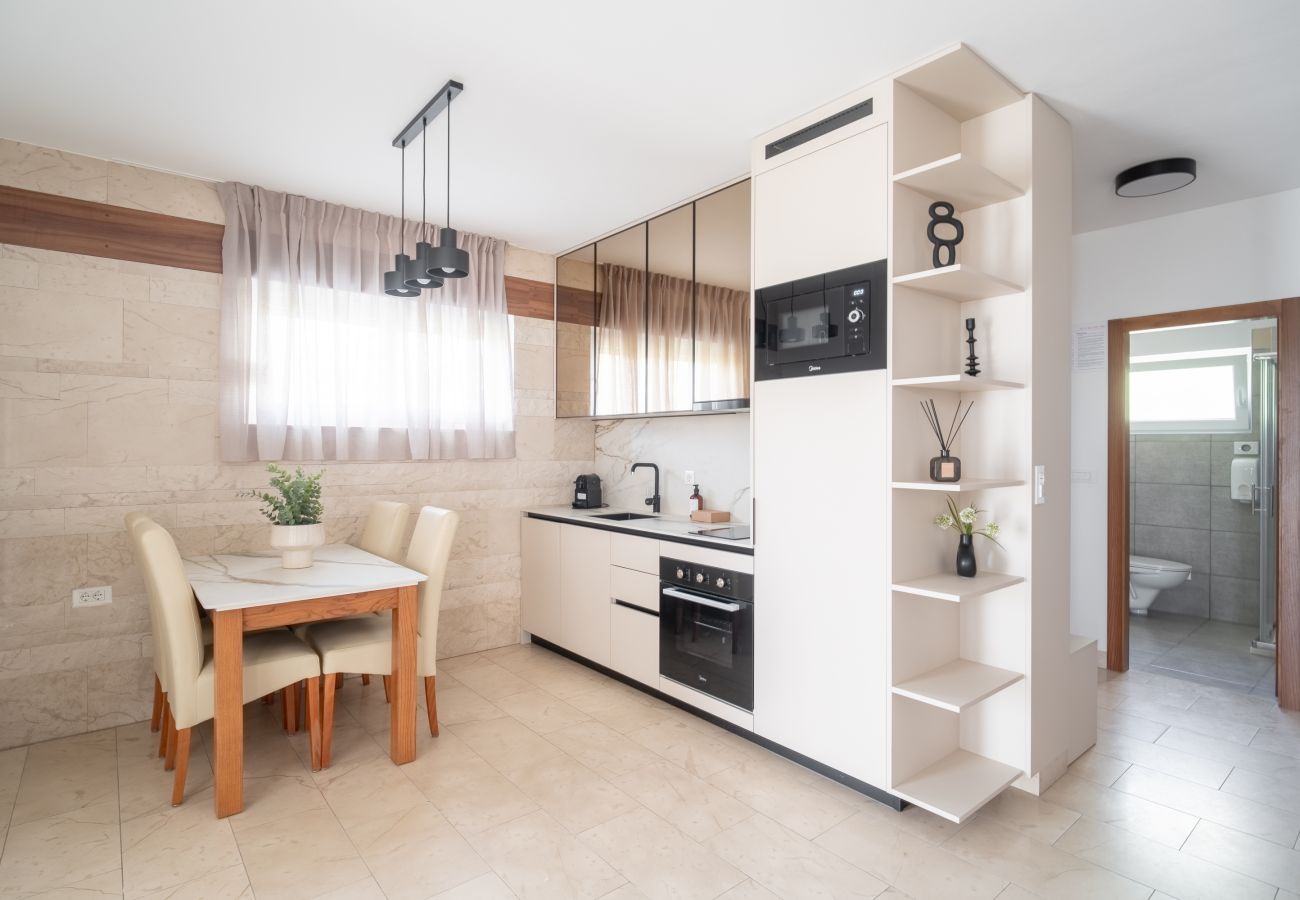 Ferienwohnung in Zadar - Sunadria Apartments B6- two bedroom