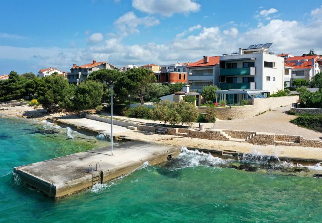 Ferienwohnung in Zadar - Villa Leda- A2- first floor Ferienwohnung in Zadar - Villa Leda- A2- first floor