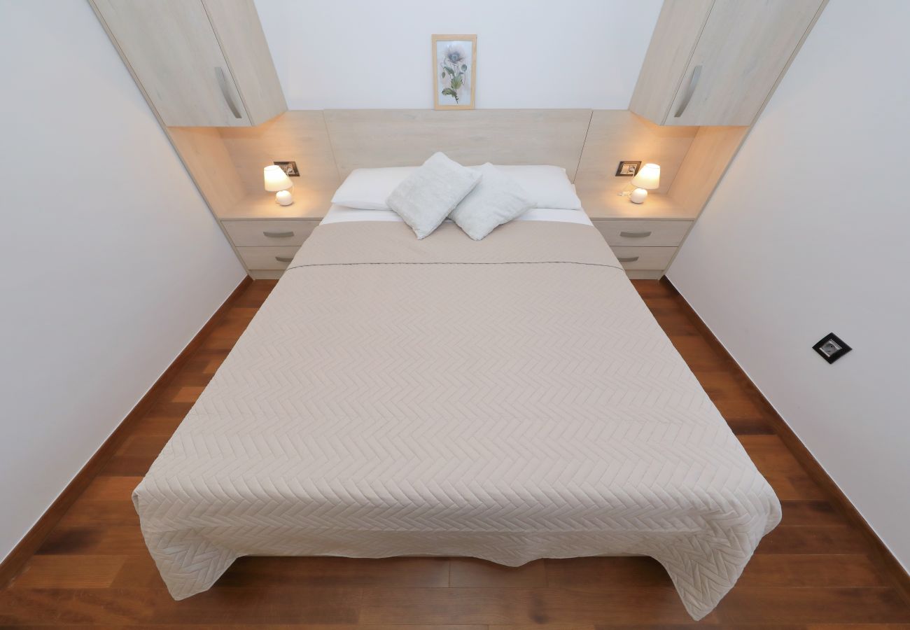 Ferienwohnung in Zadar - Villa Leda- A2- first floor