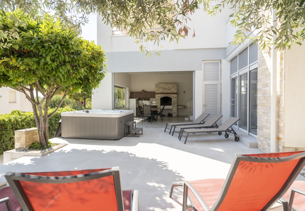 Ferienhaus in Zadar - Beachhouse Villa Adria Kožino