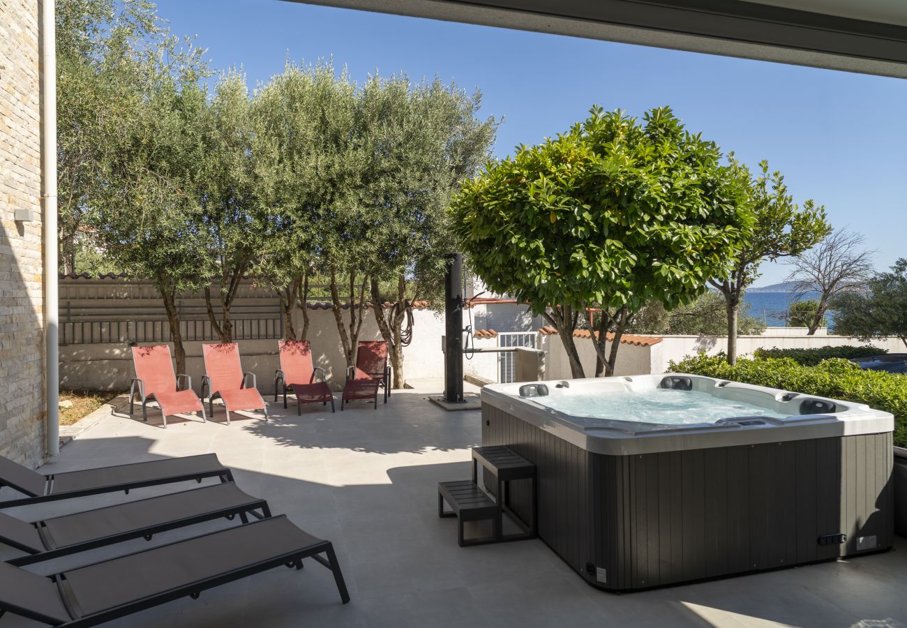 Ferienhaus in Zadar - Beachhouse Villa Adria Kožino