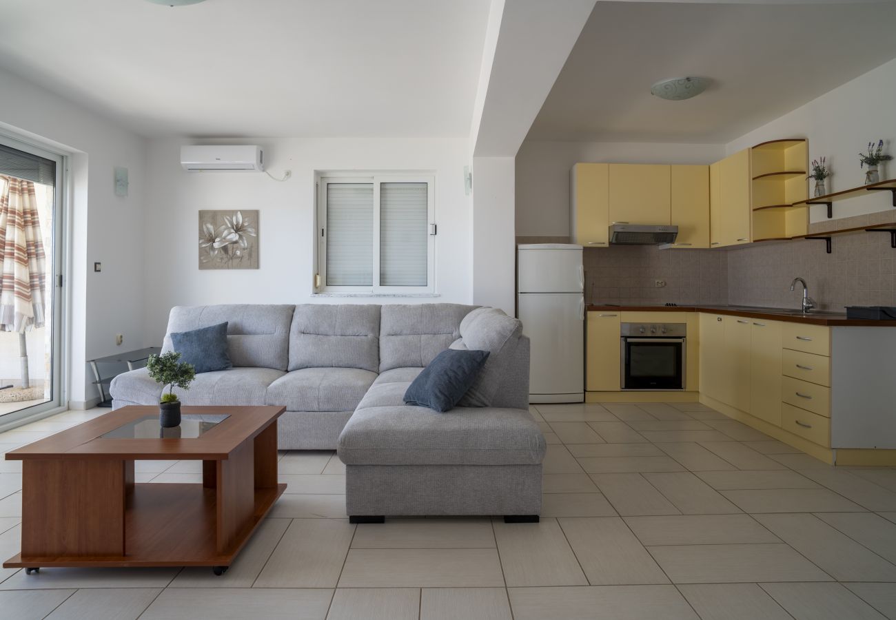 Ferienhaus in Zadar - Beachhouse Villa Adria Kožino