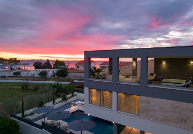 Villa in Petrcane - Villa La Tina Villa in Petrcane - Villa La Tina