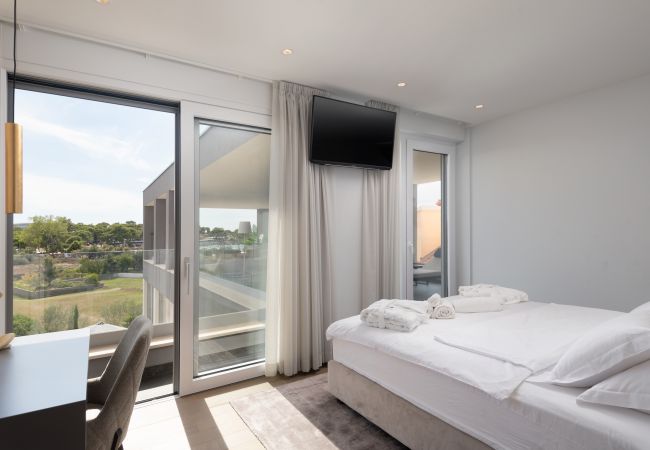 Villa in Petrcane - Villa La Tina Villa in Petrcane - Villa La Tina