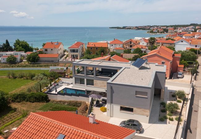 Villa in Petrcane - Villa La Tina Villa in Petrcane - Villa La Tina