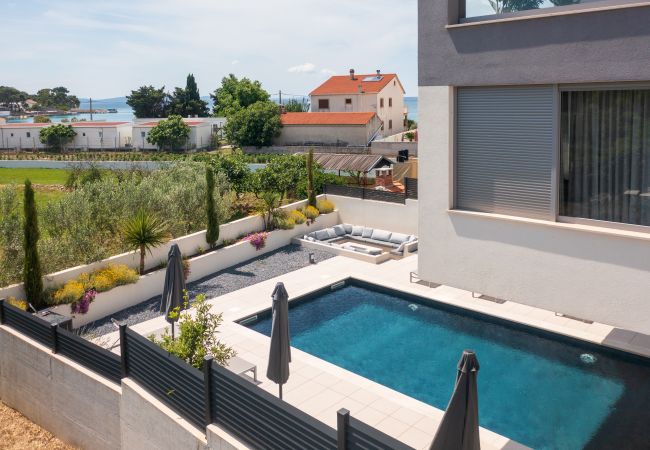 Villa in Petrcane - Villa La Tina Villa in Petrcane - Villa La Tina