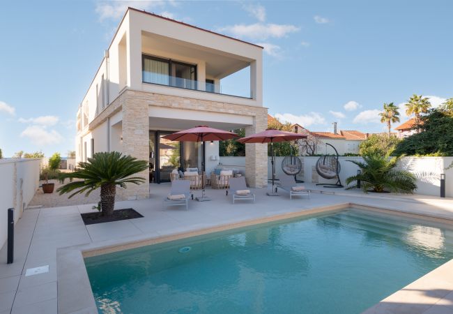 Villa in Petrcane - Villa La Thea Villa in Petrcane - Villa La Thea