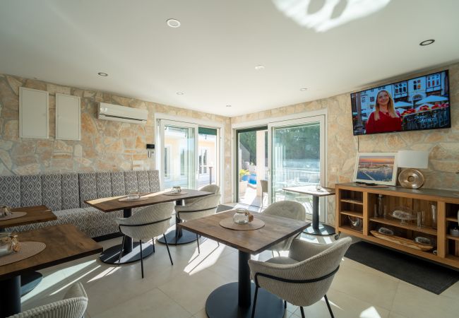 Aparthotel in Zaton - Villa Ljubica-Superior room Aparthotel in Zaton - Villa Ljubica-Superior room