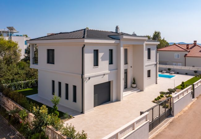 Villa in Petrcane - Villa Promona Petrčane Villa in Petrcane - Villa Promona Petrčane