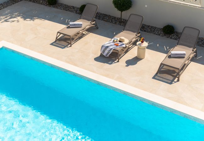 Villa in Petrcane - Villa Promona Petrčane Villa in Petrcane - Villa Promona Petrčane