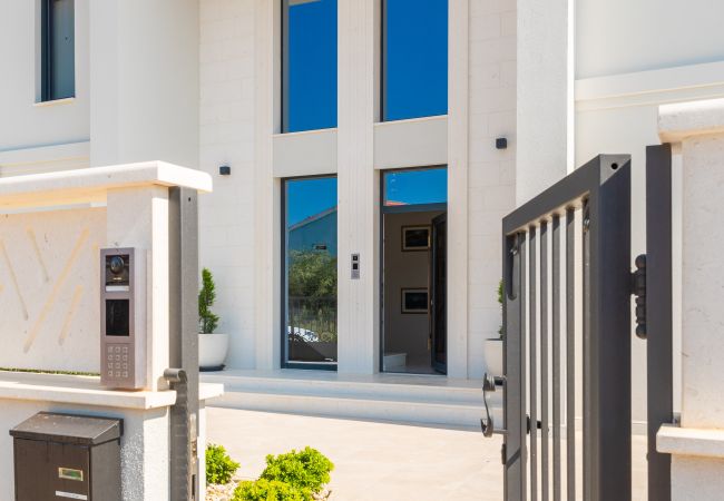 Villa in Petrcane - Villa Promona Petrčane Villa in Petrcane - Villa Promona Petrčane