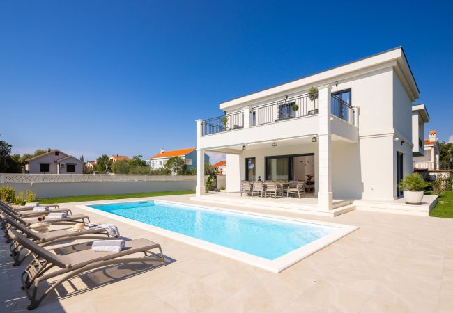 Villa in Petrcane - Villa Promona Petrčane Villa in Petrcane - Villa Promona Petrčane