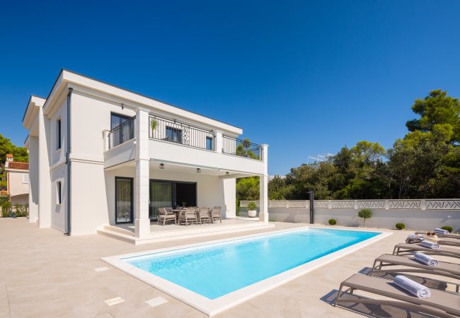 Villa in Petrcane - Villa Promona Petrčane Villa in Petrcane - Villa Promona Petrčane