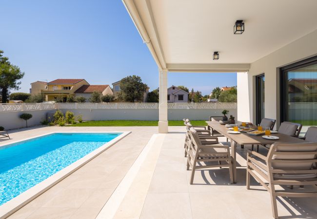 Villa in Petrcane - Villa Promona Petrčane Villa in Petrcane - Villa Promona Petrčane