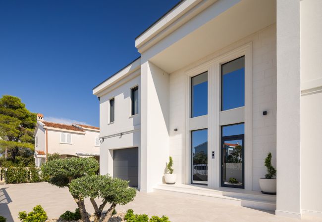 Villa in Petrcane - Villa Promona Petrčane Villa in Petrcane - Villa Promona Petrčane