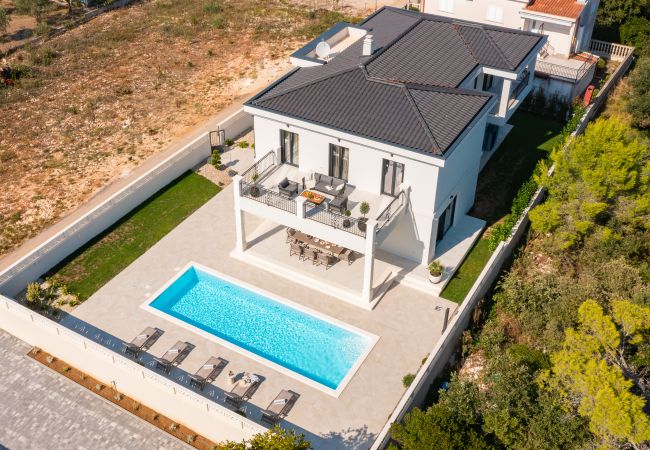 Villa in Petrcane - Villa Promona Petrčane Villa in Petrcane - Villa Promona Petrčane