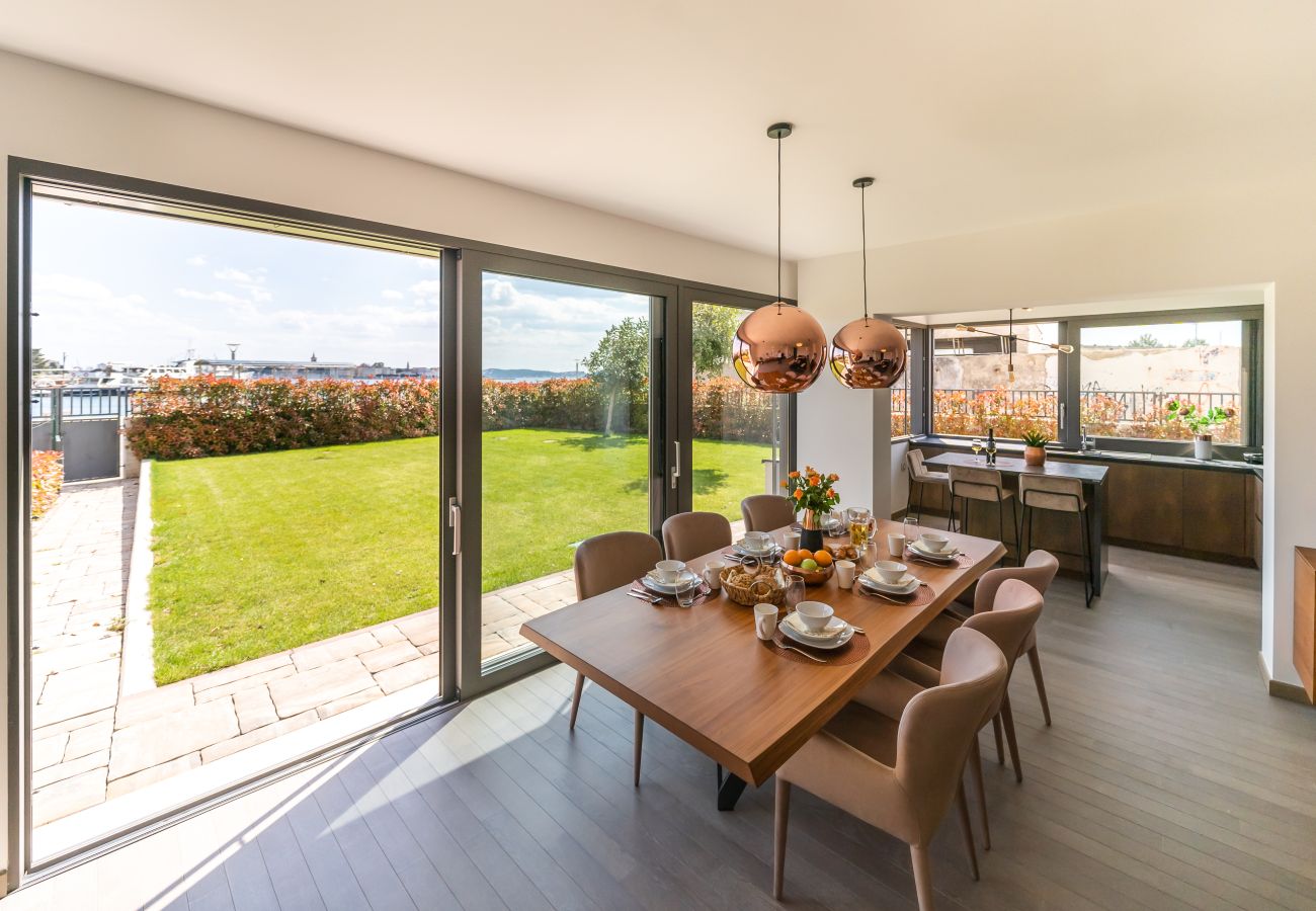 Ferienwohnung in Zadar - The Designer Luxe Apartment