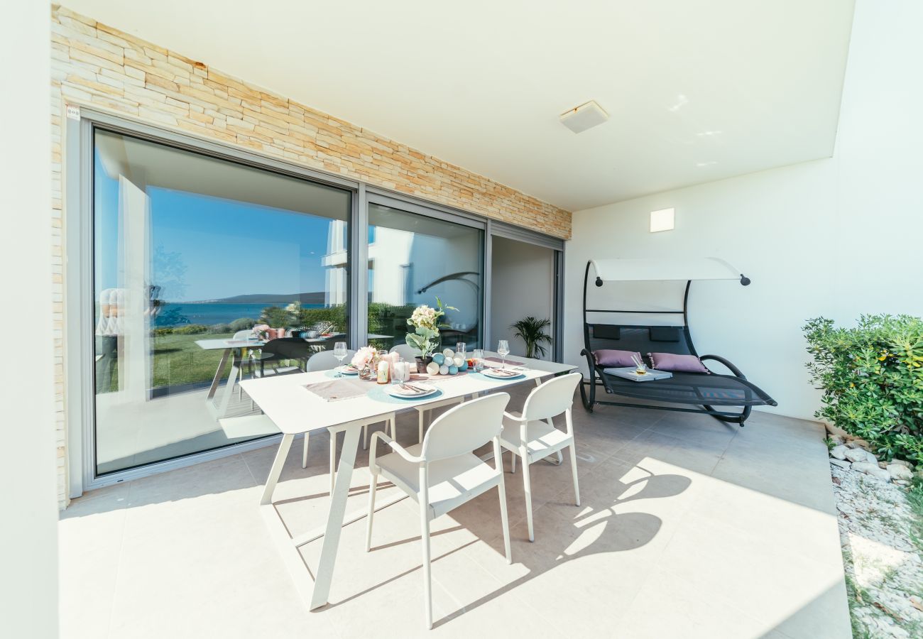 Ferienwohnung in Sukošan - Beachfront Luxe Designer Apartment