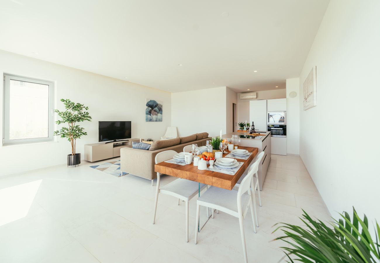 Ferienwohnung in Sukošan - Beachfront Luxe Designer Apartment