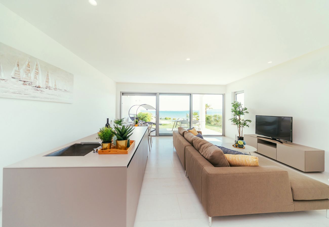 Ferienwohnung in Sukošan - Beachfront Luxe Designer Apartment