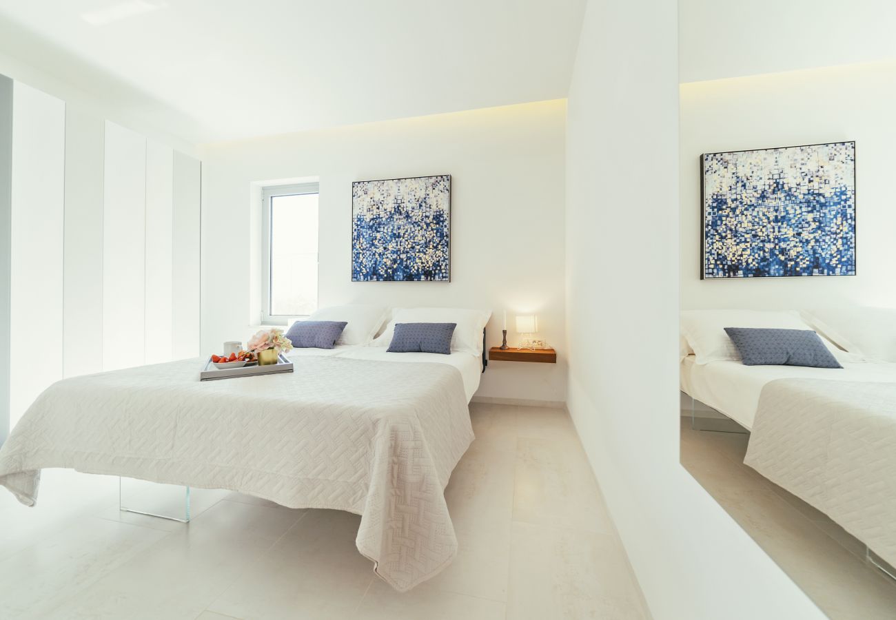 Ferienwohnung in Sukošan - Beachfront Luxe Designer Apartment