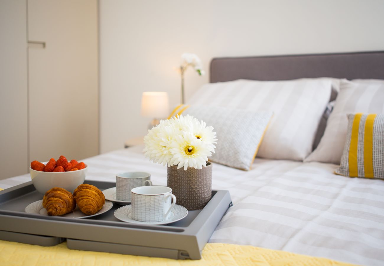 Ferienwohnung in Sukošan - Beachfront Luxe Designer Apartment