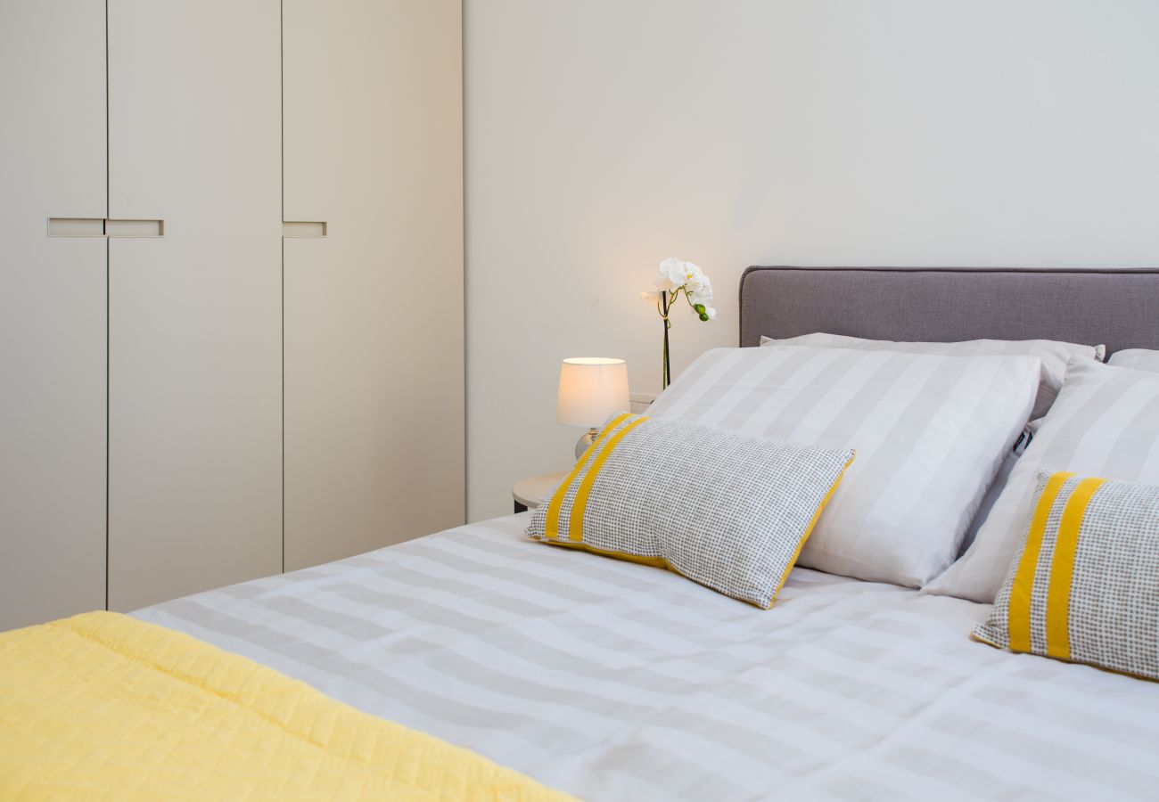 Ferienwohnung in Sukošan - Beachfront Luxe Designer Apartment