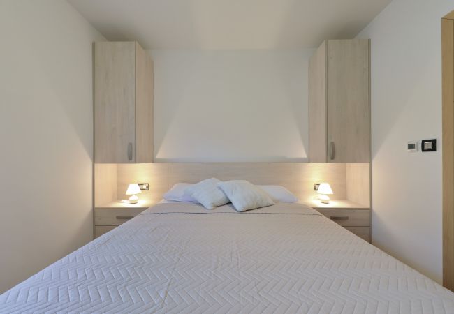Apartment in Zadar - Villa Leda- apartment with private pool and garden Apartment in Zadar - Villa Leda- apartment with private pool and garden