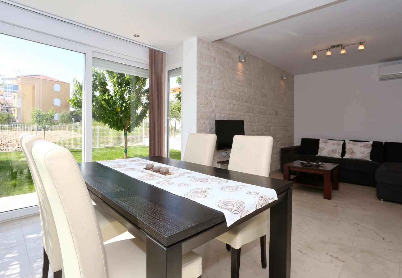 Apartment in Zadar - Sunadria Apartments-A2 one bedroom