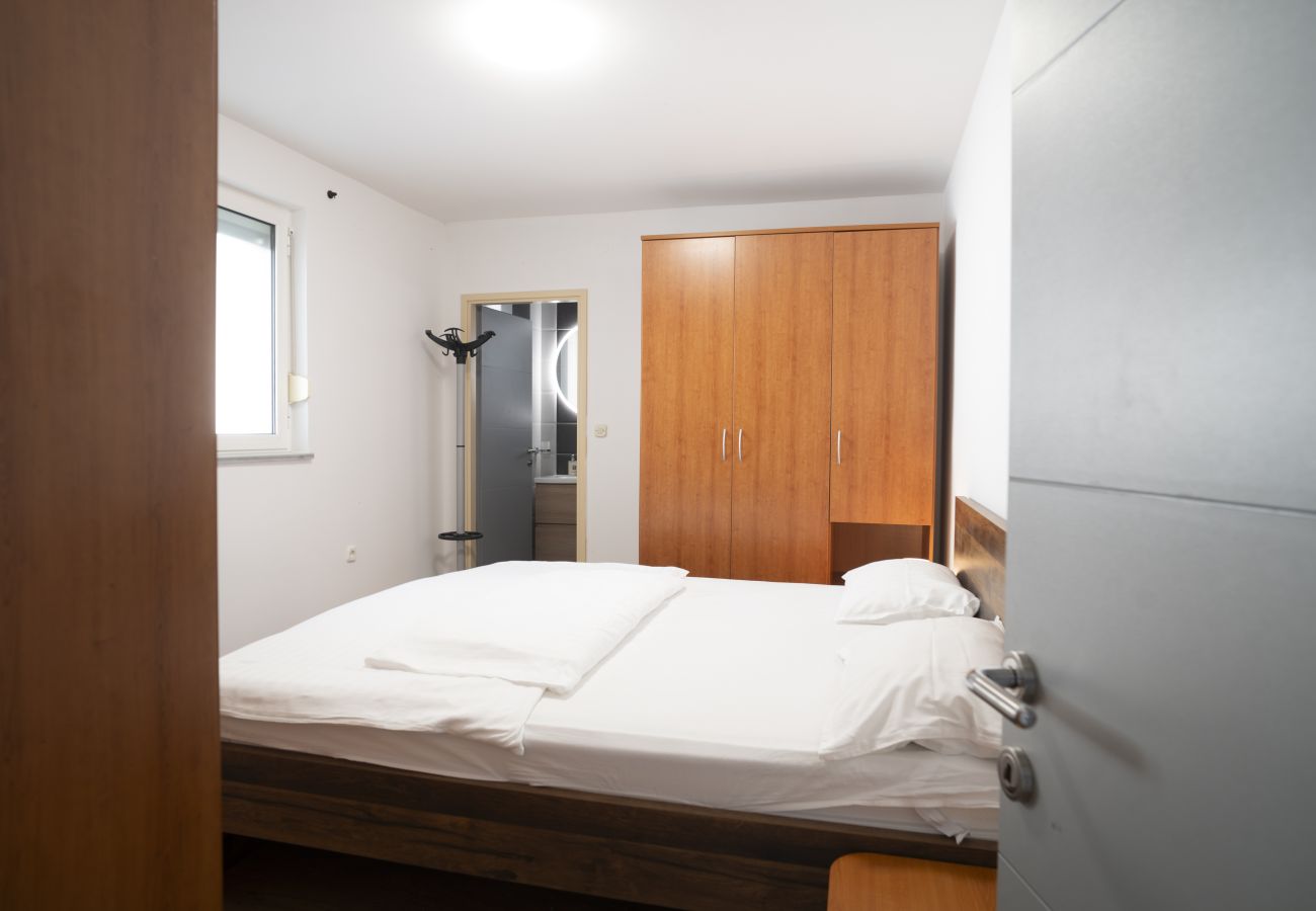 House in Zadar - Beachhouse Villa Adria Kožino