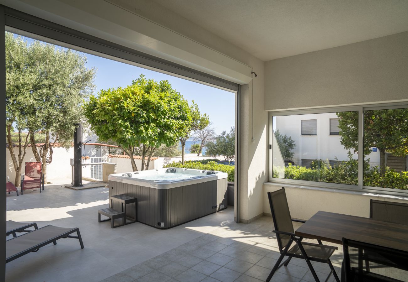 House in Zadar - Beachhouse Villa Adria Kožino