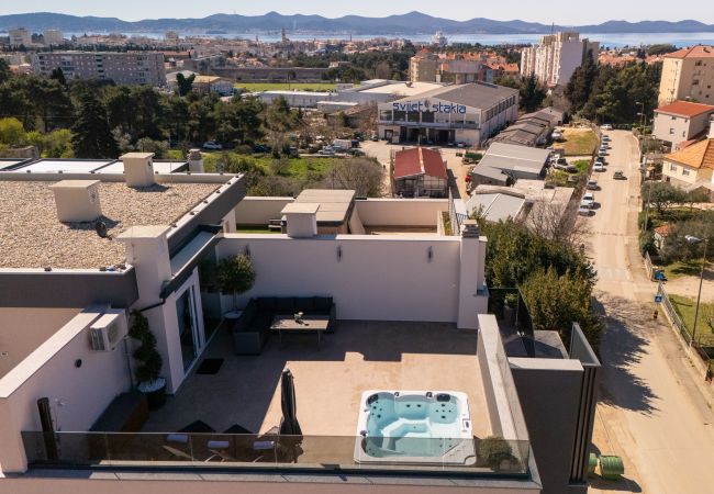 Apartment in Zadar - Zara Penthouse with top roof terrace and hot tub Apartment in Zadar - Zara Penthouse with top roof terrace and hot tub
