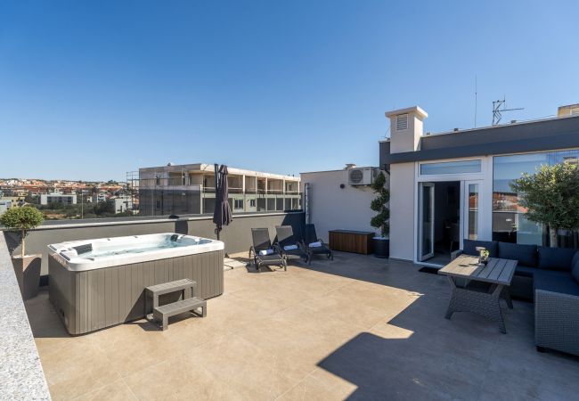 Apartment in Zadar - Zara Penthouse with top roof terrace and hot tub Apartment in Zadar - Zara Penthouse with top roof terrace and hot tub