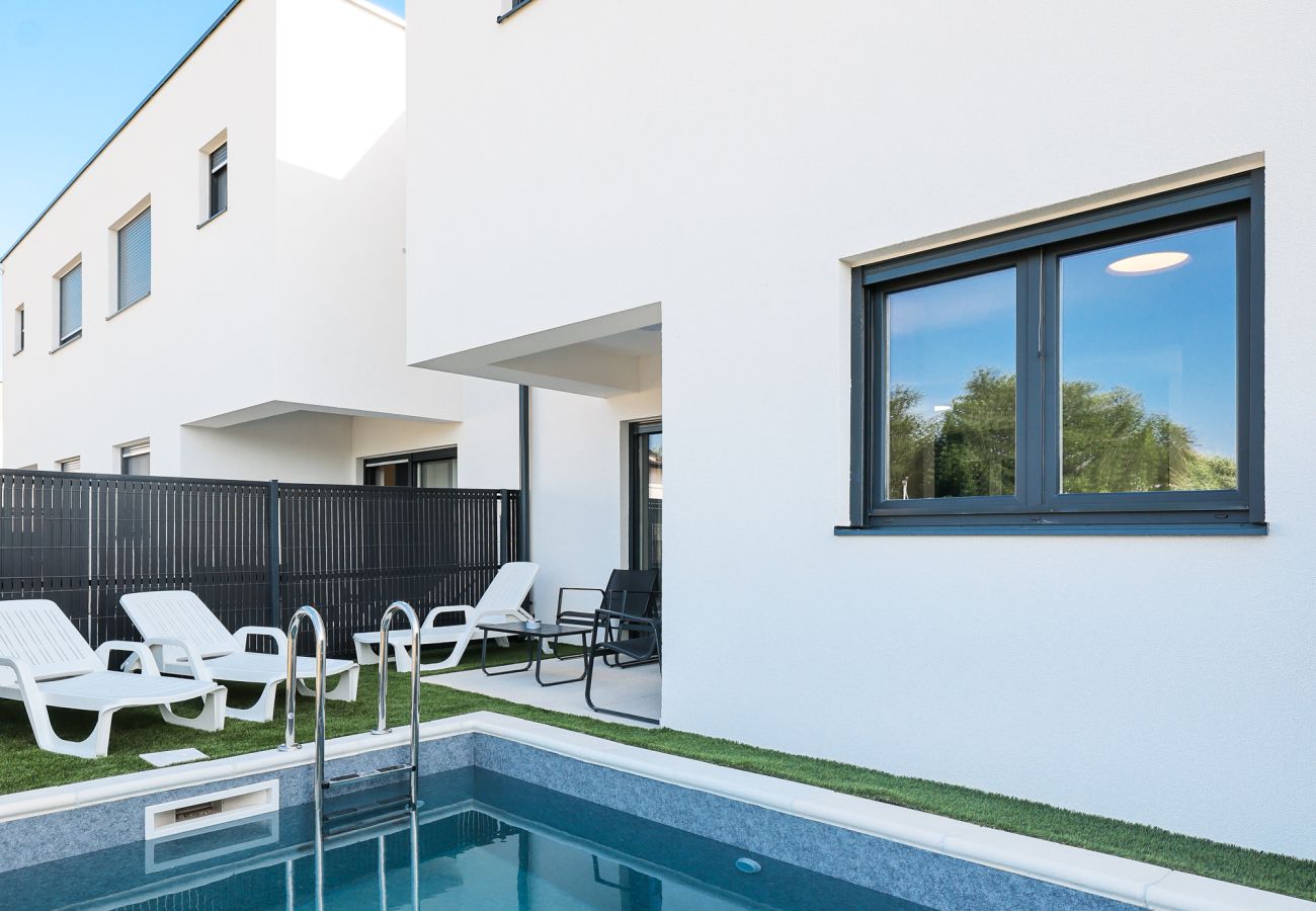 Apartment in Privlaka - Nebo Luxus-Premium vacation home Sea
