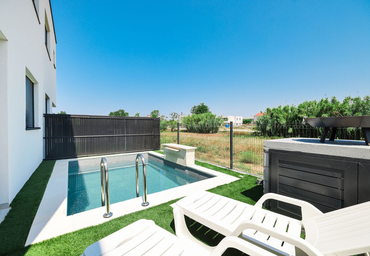 Apartment in Privlaka - Nebo Luxus-Premium vacation home Sea
