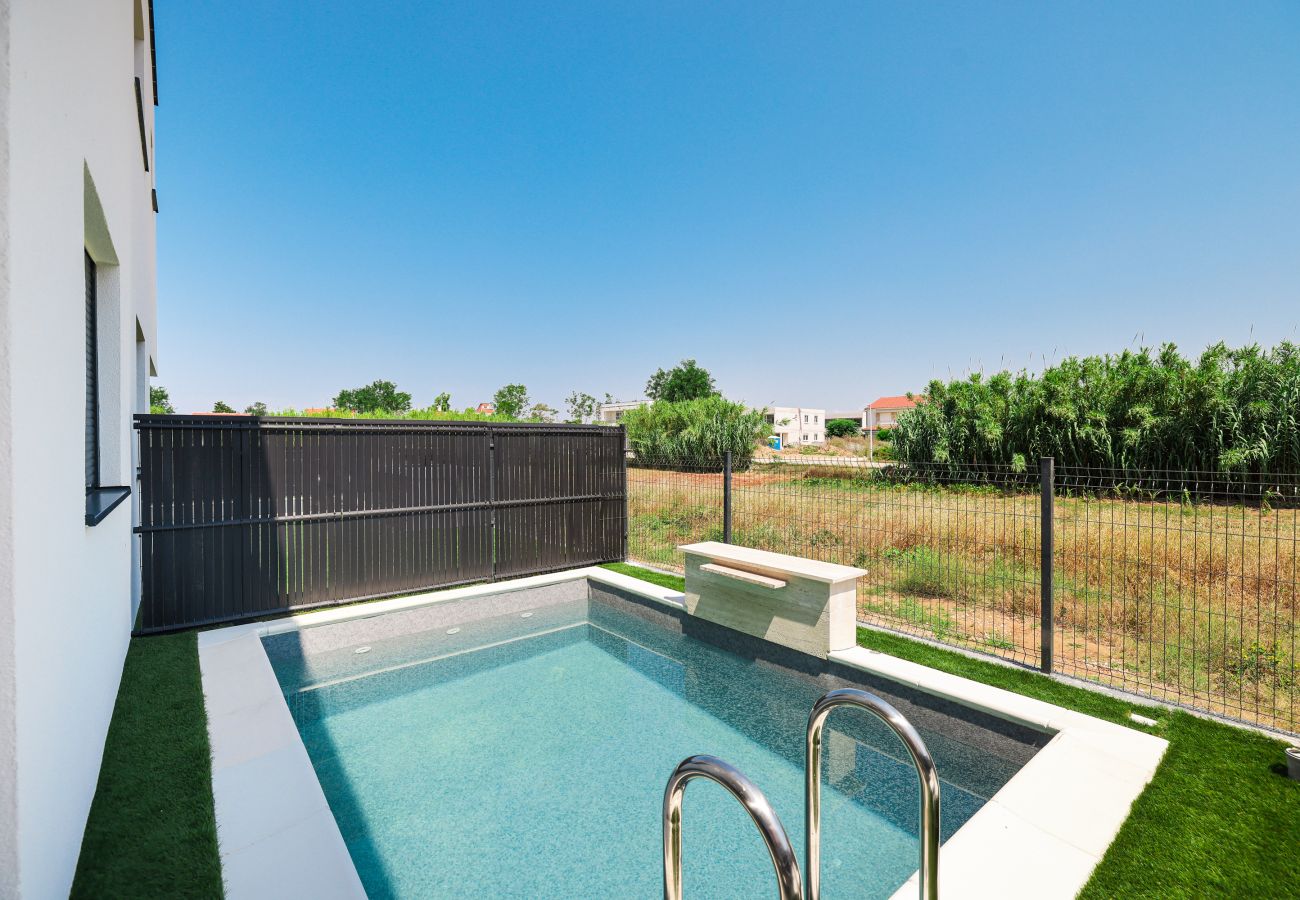 Apartment in Privlaka - Nebo Luxus-Premium vacation home Sea