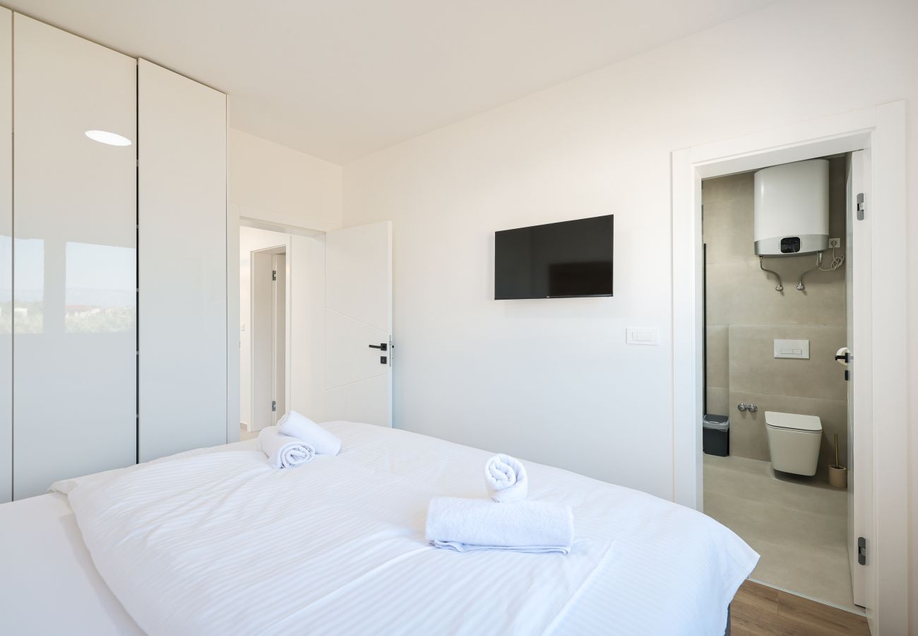 Apartment in Privlaka - Nebo Luxus-Premium vacation home Sand