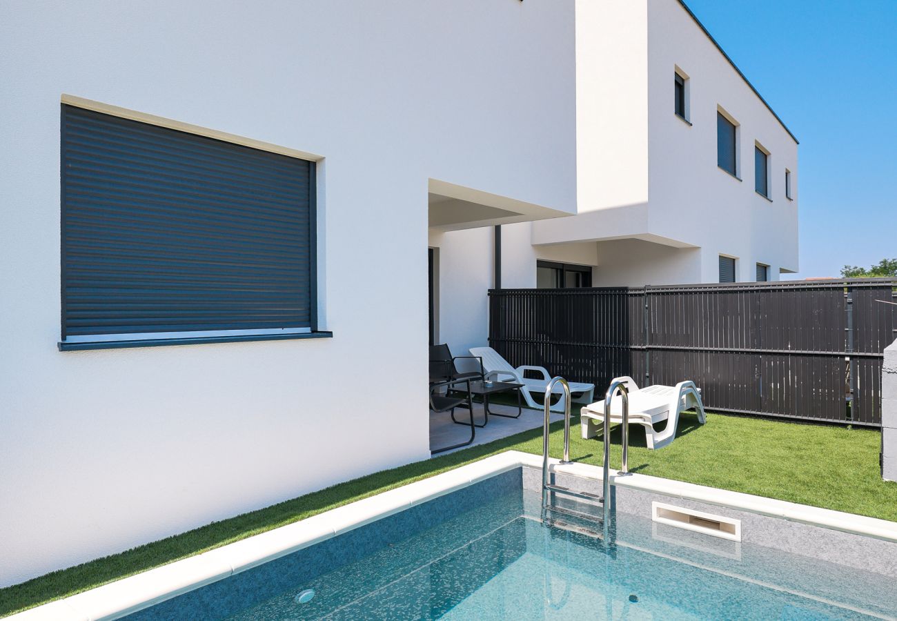 Apartment in Privlaka - Nebo Luxus-Premium vacation home Sand