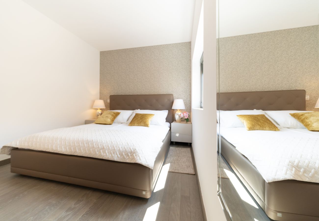 Apartment in Zadar - The Designer Luxe Apartment