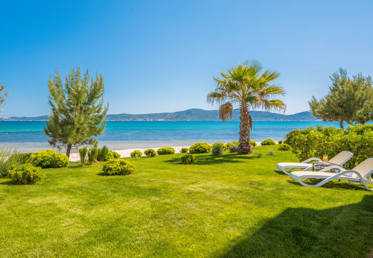 Apartment in Sukošan - Beachfront Luxe Designer Apartment